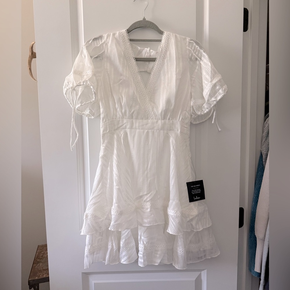 Elegant White Lulu’s Dress